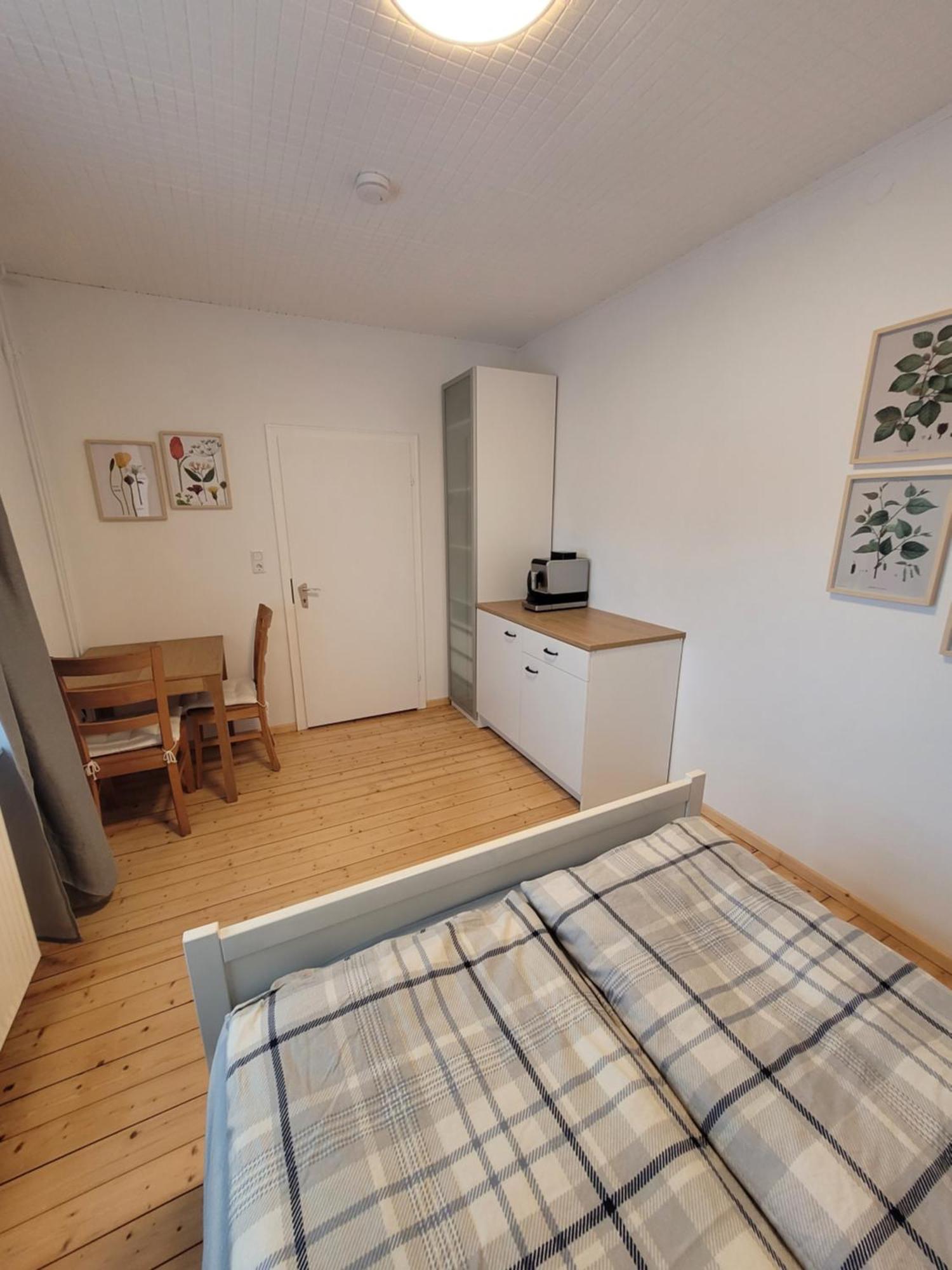 Ruhige, Kleine Unterkunft In Weyhe, Naehe Bremen Extérieur photo